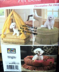 4187 3  PET/DOG BEDS, CANOPY, OTTOMAN WOW PATTERN